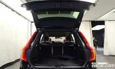 Volvo XC90 2018 2.0 Автомат в Москве № 164655, миниатюра 5