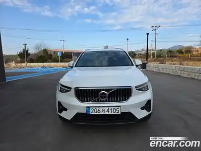Volvo XC40 2023 2.0 Автомат в Москве № 164812, миниатюра 3