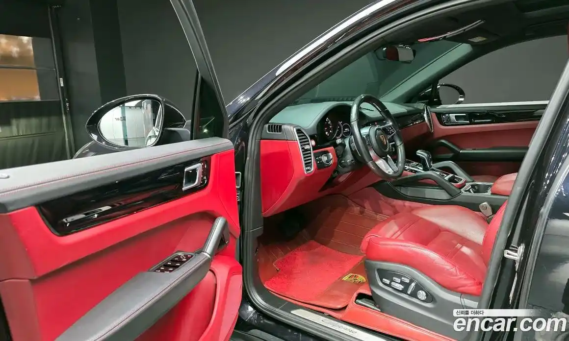 Porsche Cayenne 2020 3.0 Автомат в Москве № 165200, фото 20