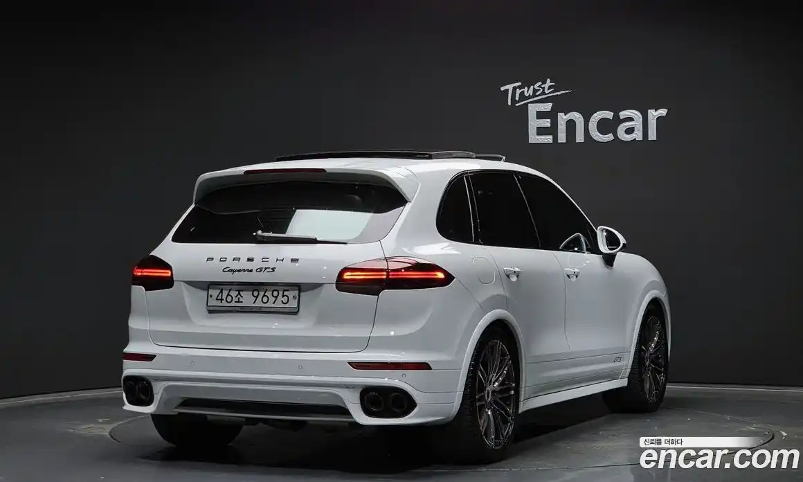 Porsche Cayenne 2016 3.6 Автомат в Москве № 165649, фото 14