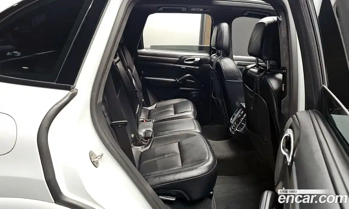 Porsche Cayenne 2016 3.6 Автомат в Москве № 165649, фото 17