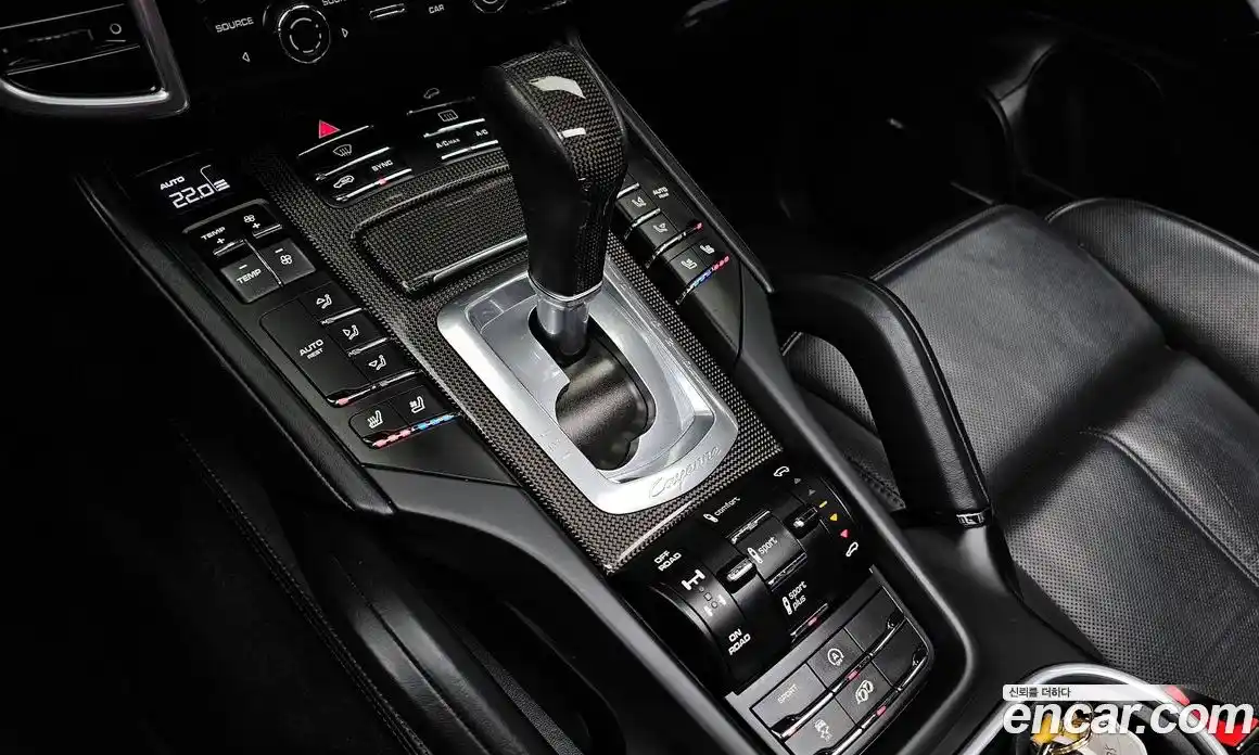 Porsche Cayenne 2016 3.6 Автомат в Москве № 165649, фото 9