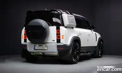 Land Rover Defender 2022 3.0 Автомат в Москве № 166374, миниатюра 2