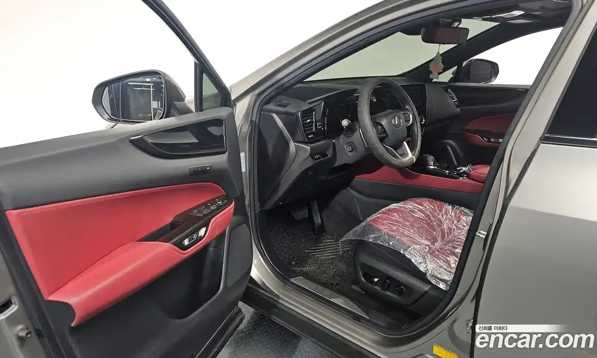 Lexus NX 2022 2.5 Автомат в Москве № 168066, фото 13