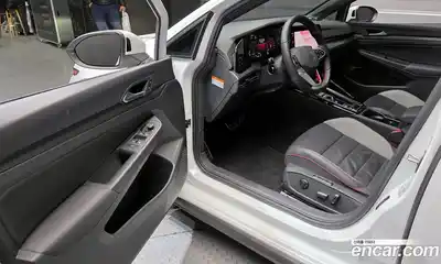 Volkswagen Golf 2023 2.0 Автомат в Москве № 168513, миниатюра 11