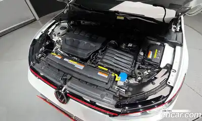 Volkswagen Golf 2023 2.0 Автомат в Москве № 168513, миниатюра 6