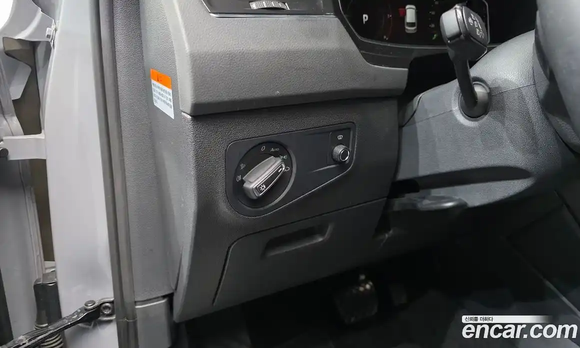 Volkswagen Tiguan 2022 2.0 Автомат в Москве № 168747, фото 14