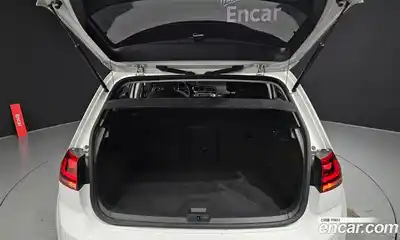 Volkswagen Golf, 2015