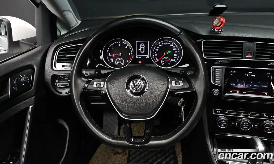 Volkswagen Golf 2015 2.0 Автомат в Москве № 168996, фото 15