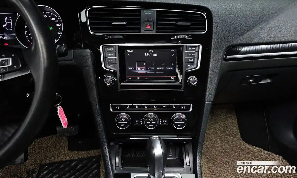 Volkswagen Golf 2015 2.0 Автомат в Москве № 168996, фото 3