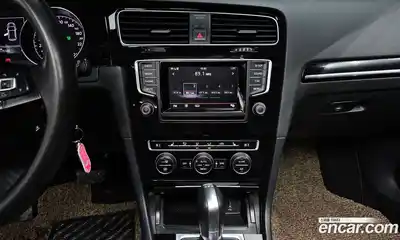 Volkswagen Golf 2015 2.0 Автомат в Москве № 168996, миниатюра 3