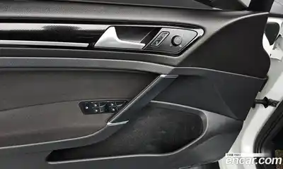 Volkswagen Golf 2015 2.0 Автомат в Москве № 168996, миниатюра 4