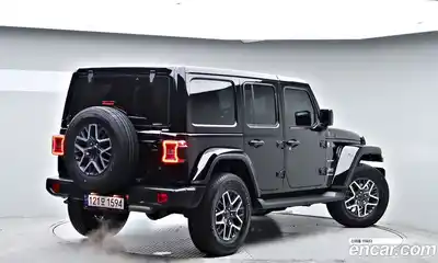 Jeep Wrangler 2024 2.0 Автомат в Москве № 169940, миниатюра 2