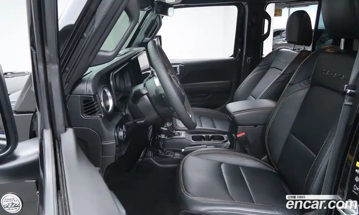 Jeep Wrangler 2024 2.0 Автомат в Москве № 169940, фото 10