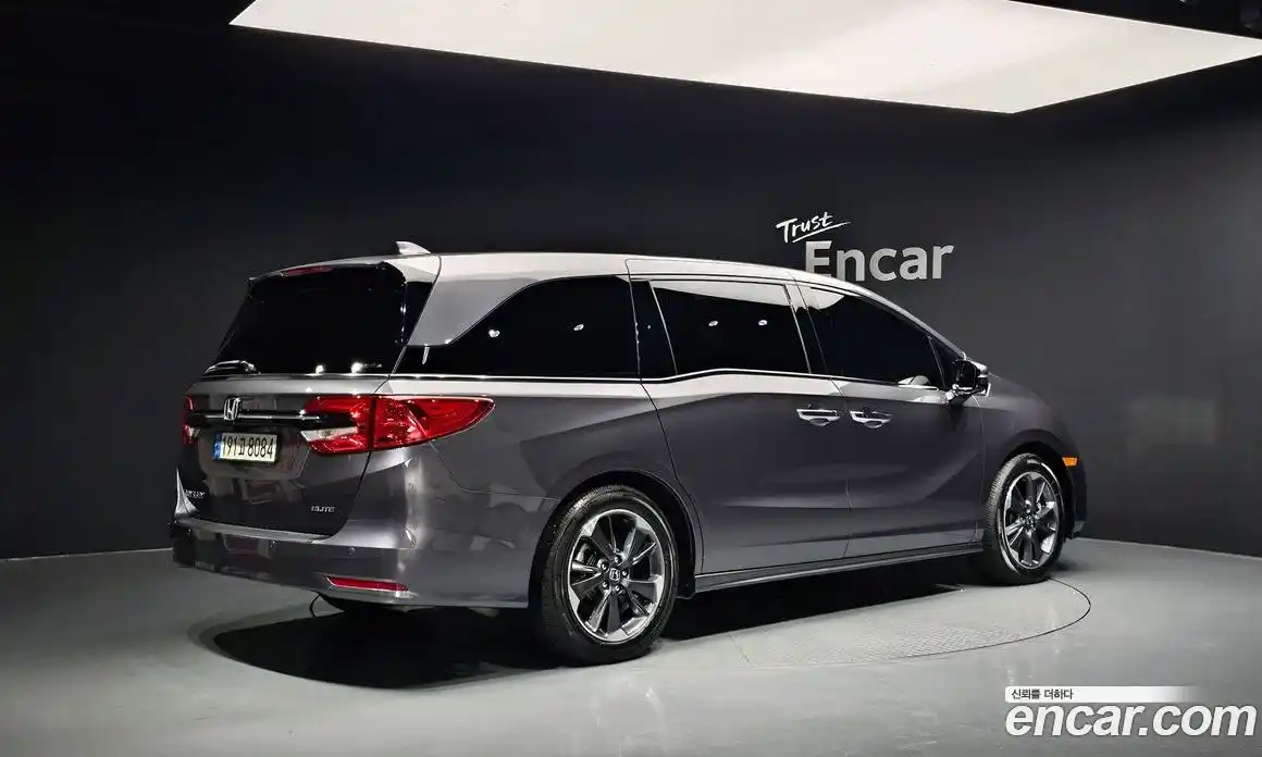 Honda Odyssey 2022 3.5 Автомат в Москве № 170429, фото 15