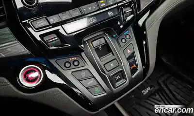 Honda Odyssey 2022 3.5 Автомат в Москве № 170429, миниатюра 6