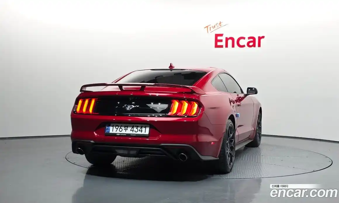 Ford Mustang 2023 2.3 Автомат в Москве № 170894, фото 14