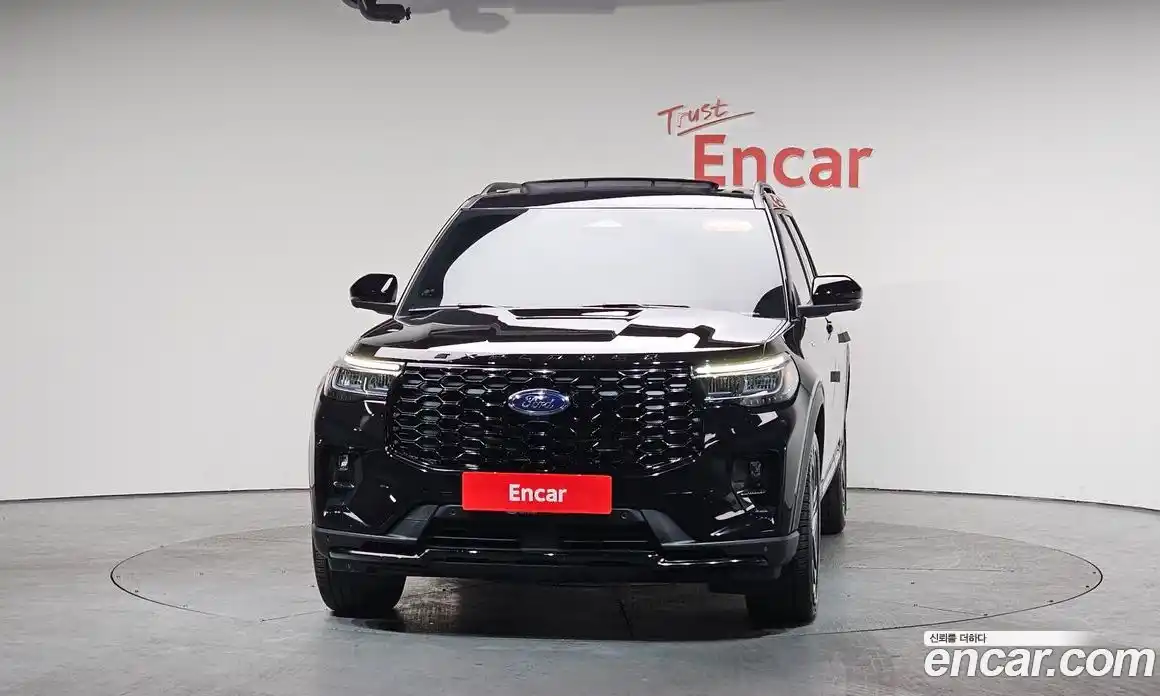 Ford Explorer 2025 2.3 Автомат в Москве № 170904, фото 8