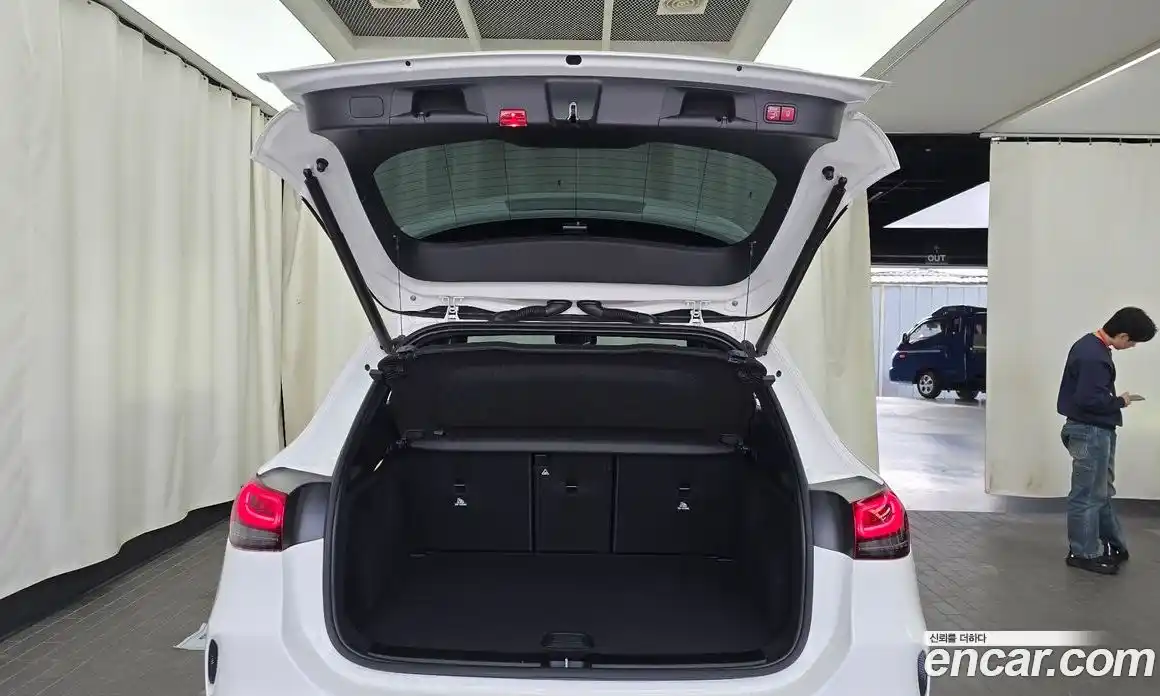 Mercedes-Benz GLA-Class 2022 2.0 Автомат в Москве № 173480, фото 20