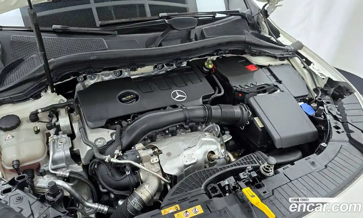 Mercedes-Benz GLA-Class 2022 2.0 Автомат в Москве № 173480, фото 6