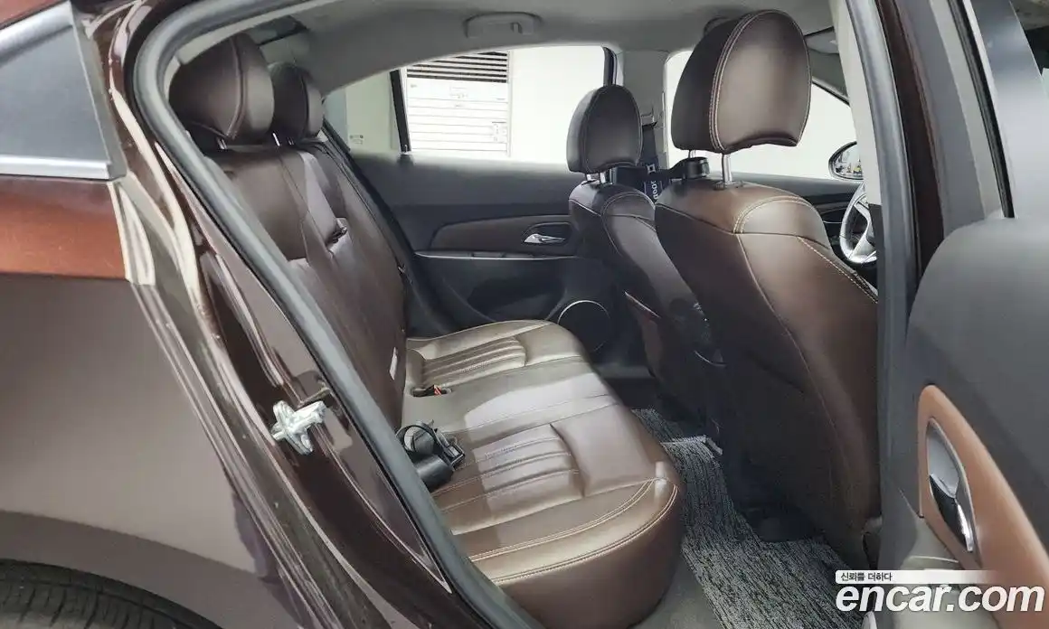 Chevrolet Cruze 2013 1.8 Автомат в Москве № 174793, фото 4