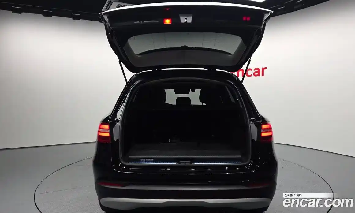 Mercedes-Benz GLC-Class 2019 2.0 Автомат в Москве № 179049, фото 14