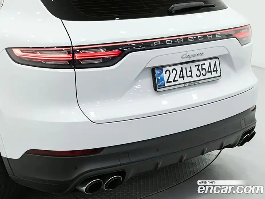 Porsche Cayenne 2023 3.0 Автомат в Москве № 184987, фото 12