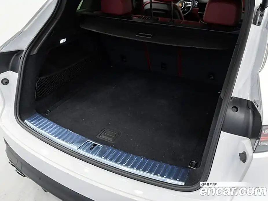 Porsche Cayenne 2023 3.0 Автомат в Москве № 184987, фото 13