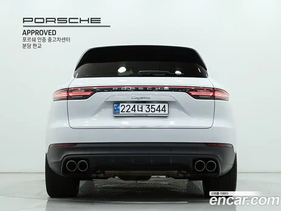 Porsche Cayenne 2023 3.0 Автомат в Москве № 184987, фото 4