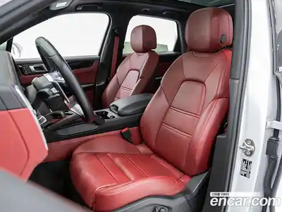 Porsche Cayenne 2023 3.0 Автомат в Москве № 184987, миниатюра 10