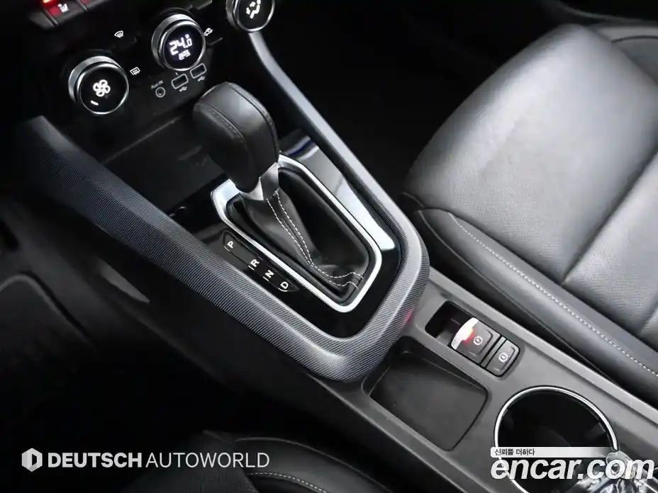 Renault XM3 2021 1.3 Автомат в Москве № 185519, фото 9