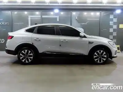 Renault XM3 2023 1.6 Автомат в Москве № 185523, миниатюра 3