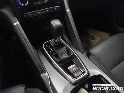 Renault QM6 2023 2.0 Автомат в Москве № 185569, миниатюра 8