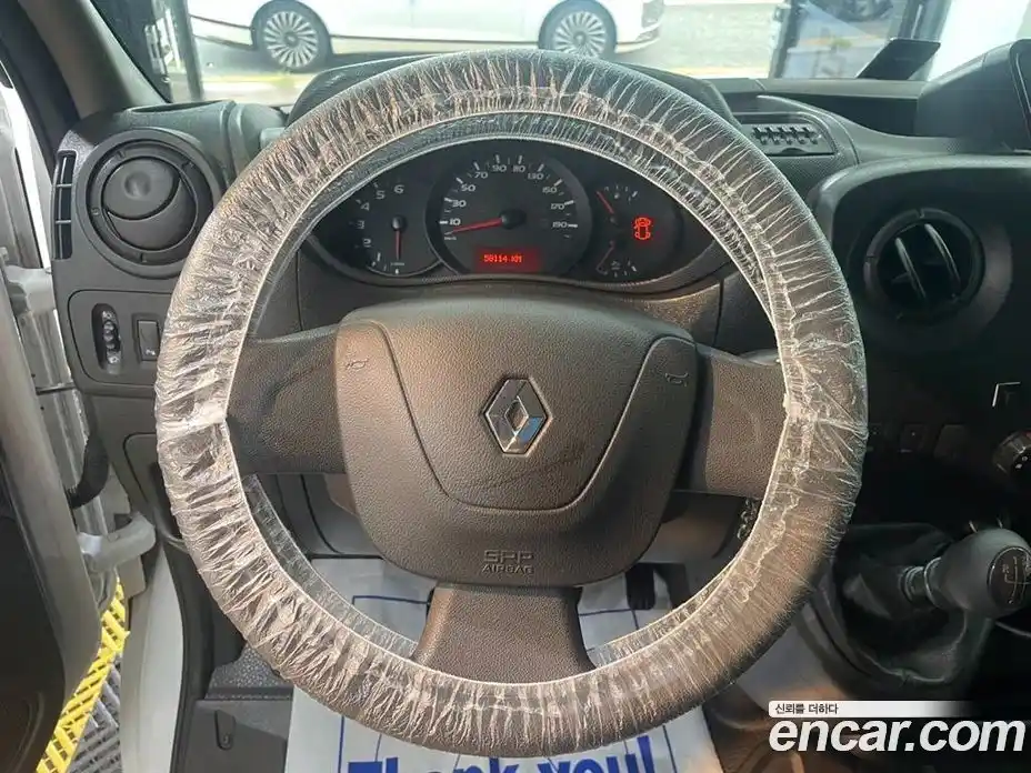 Renault Master 2019 2.3 Механическая в Москве № 185673, фото 11