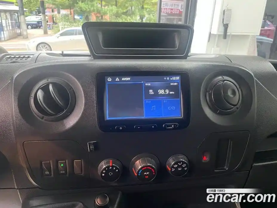 Renault Master 2019 2.3 Механическая в Москве № 185673, фото 9