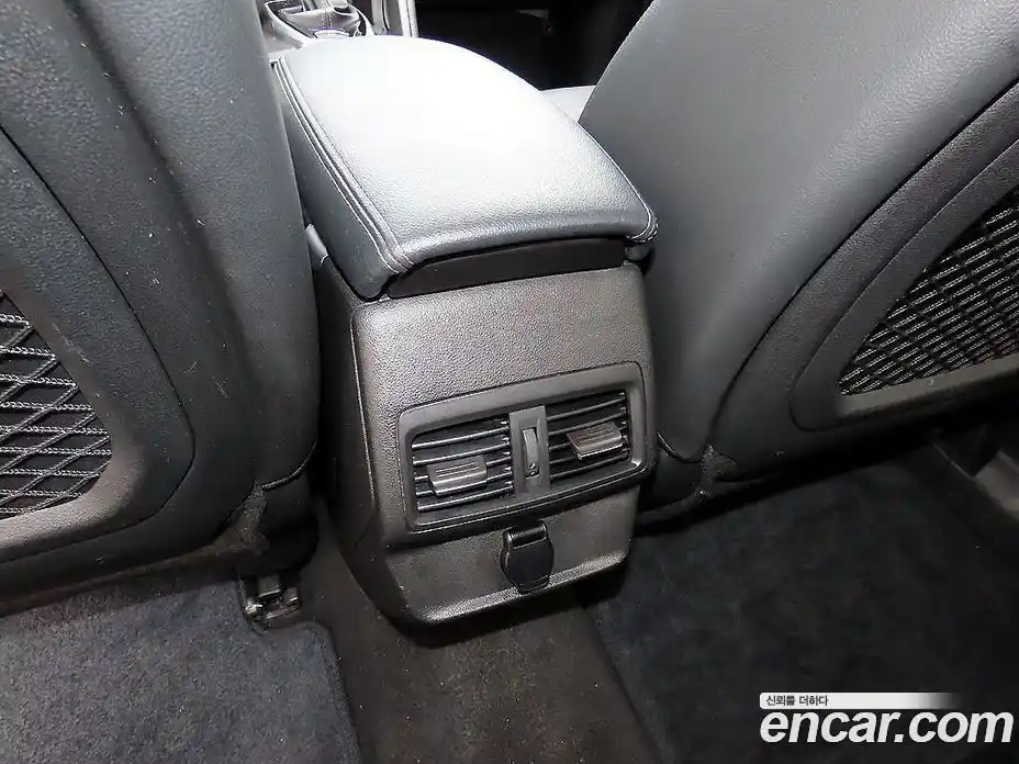 Renault QM6 2023 2.0 Автомат в Москве № 185838, фото 17