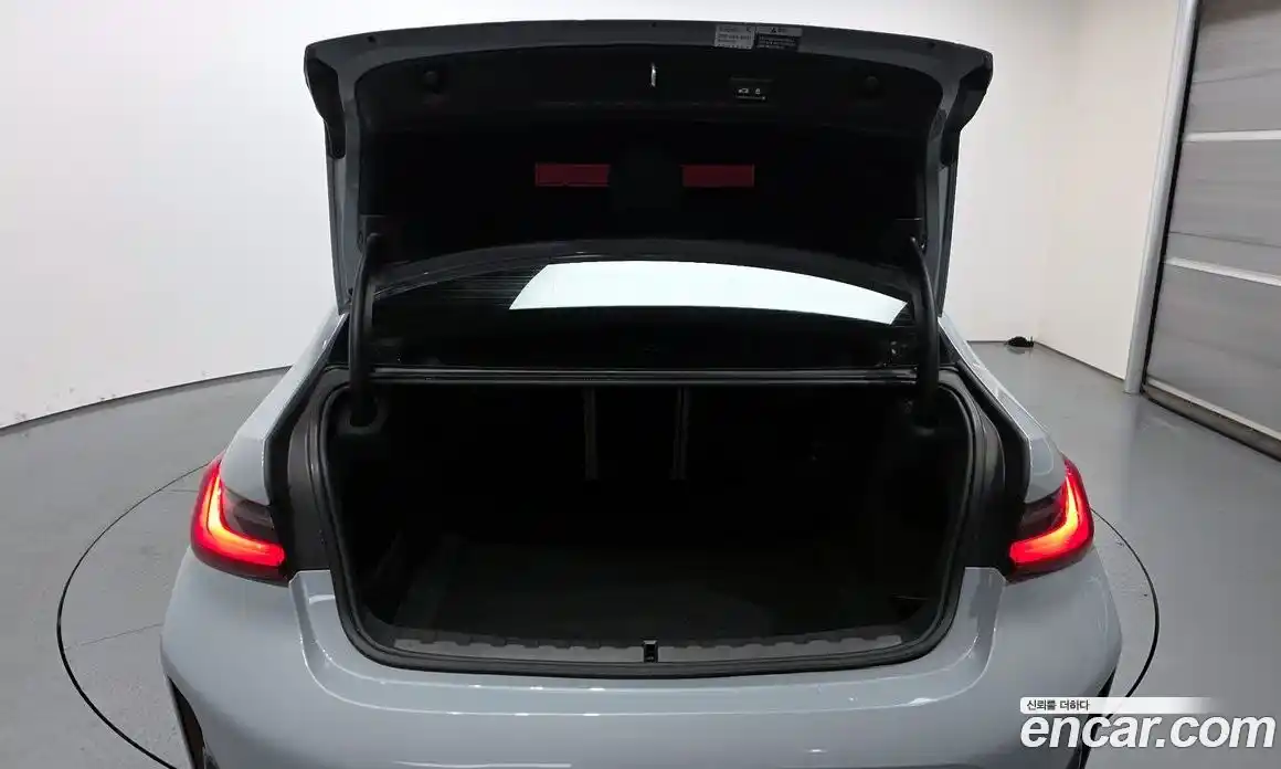 BMW 3-Series 2023 2.0 Автомат в Москве № 188036, фото 20