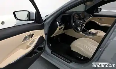 BMW 3-Series 2023 2.0 Автомат в Москве № 188036, миниатюра 9