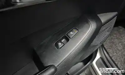 Kia Seltos 2022 1.6 Автомат в Москве № 18885, миниатюра 2