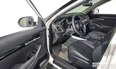 Kia Seltos 2022 1.6 Автомат в Москве № 18885, миниатюра 8