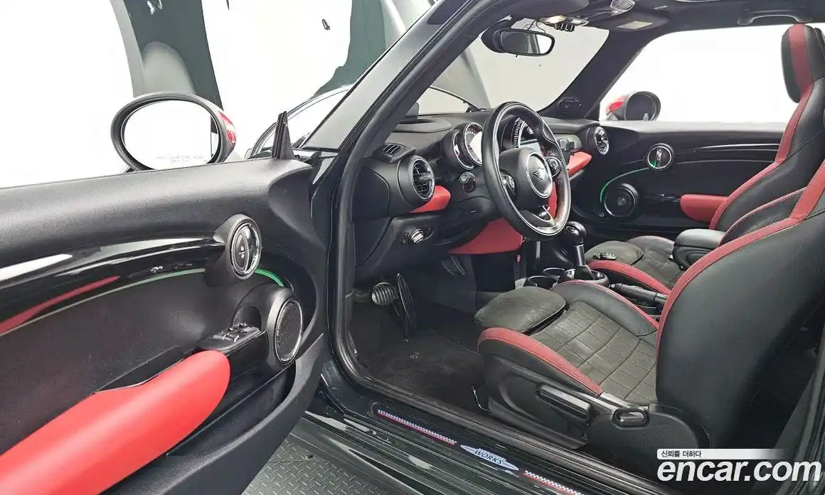 Mini Cooper 2019 2.0 Автомат в Москве № 191146, фото 19