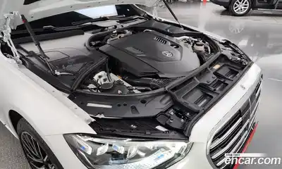 Mercedes-Benz S-Class 2024 4.0 Автомат в Москве № 193845, миниатюра 11