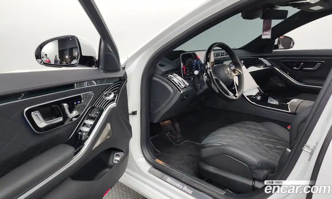 Mercedes-Benz S-Class 2024 4.0 Автомат в Москве № 193845, фото 5