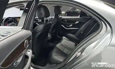 Mercedes-Benz C-Class 2018 2.0 Автомат в Москве № 194364, миниатюра 2