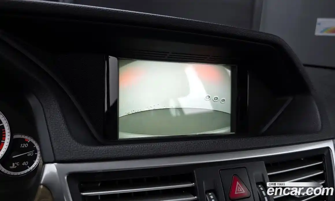 Mercedes-Benz E-Class 2011 3.5 Автомат в Москве № 194982, фото 15