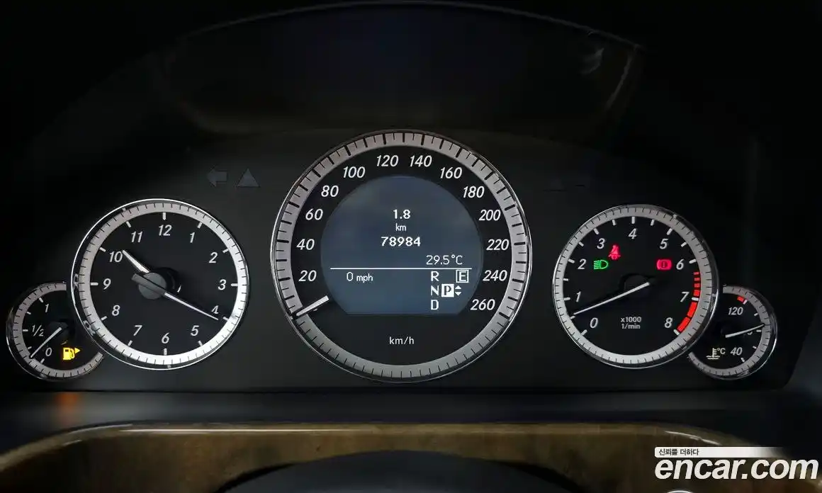 Mercedes-Benz E-Class 2011 3.5 Автомат в Москве № 194982, фото 6