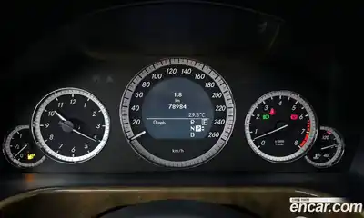 Mercedes-Benz E-Class 2011 3.5 Автомат в Москве № 194982, миниатюра 6