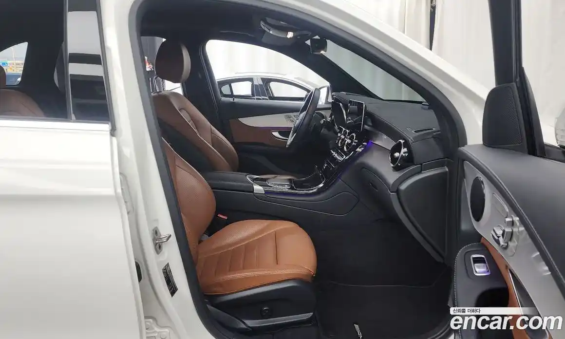 Mercedes-Benz GLC-Class 2022 2.0 Автомат в Москве № 195121, фото 9