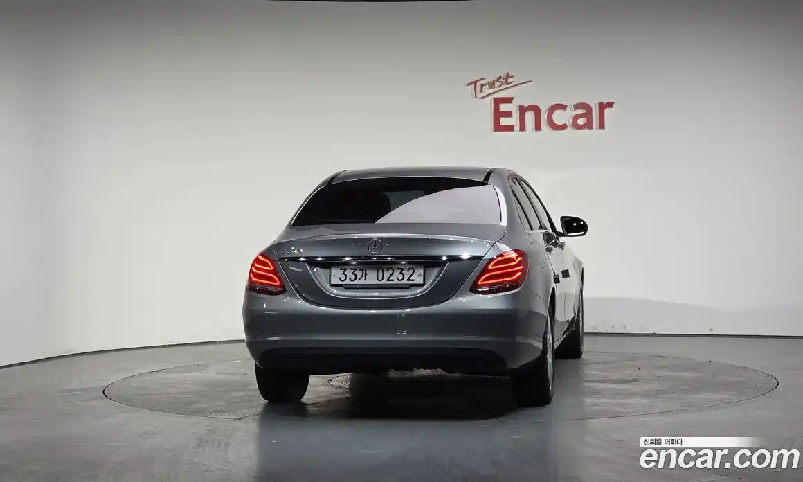 Mercedes-Benz C-Class 2016 2.0 Автомат в Москве № 195306, фото 15