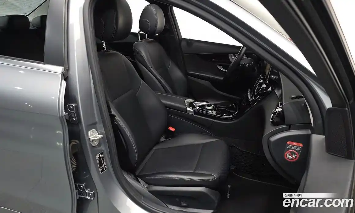 Mercedes-Benz C-Class 2016 2.0 Автомат в Москве № 195306, фото 4